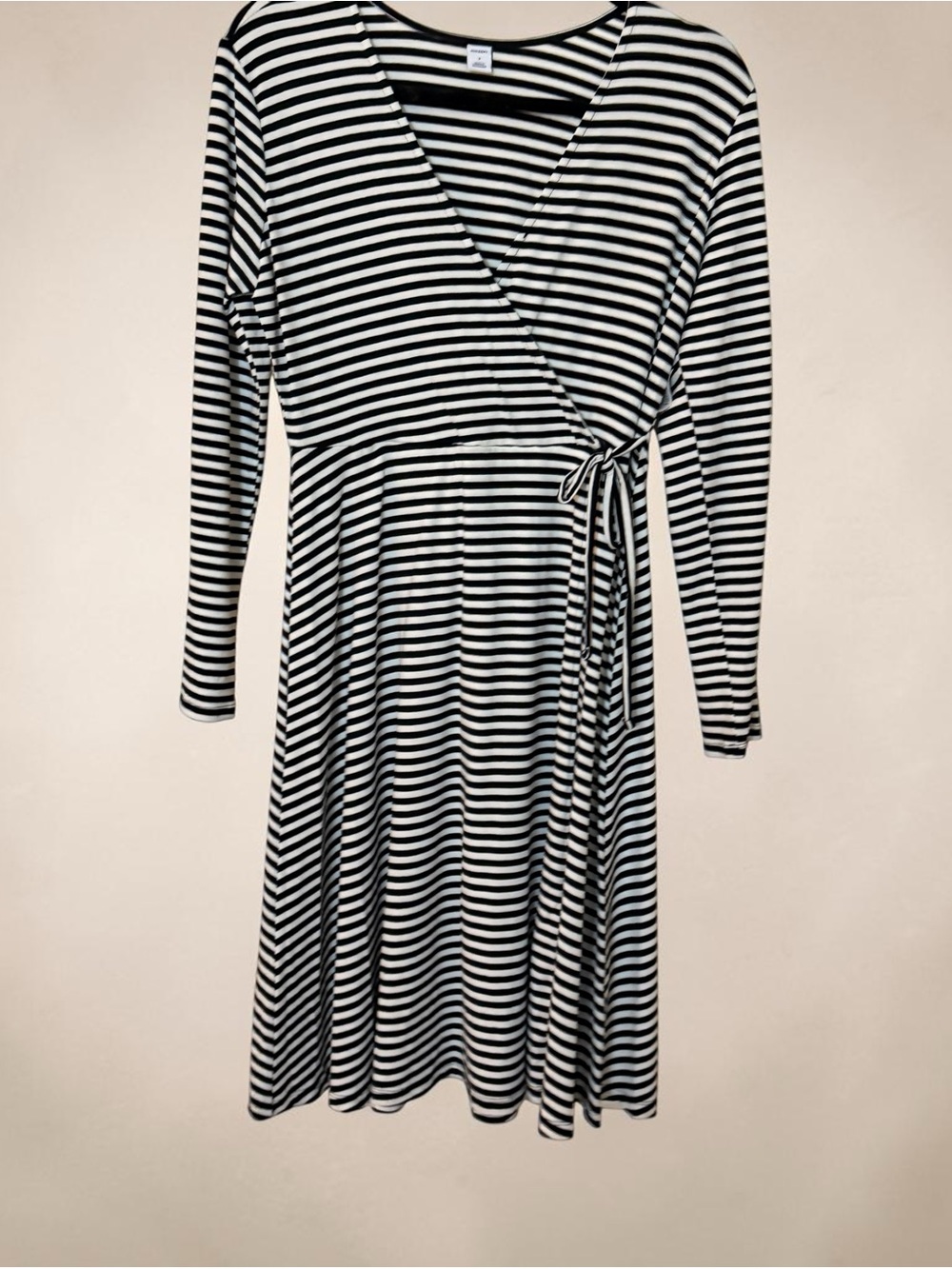 Sz S Old Navy Black & White Striped Wrap Dress